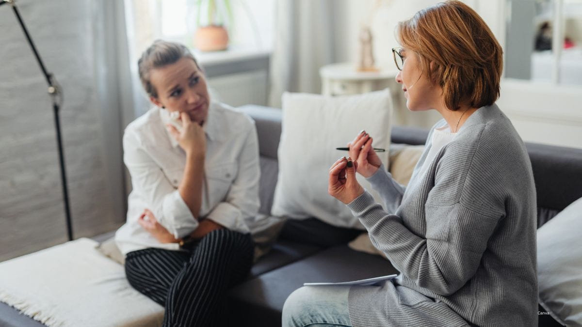 How To Read Minds Through Body Language And Gestures 7 Read Minds