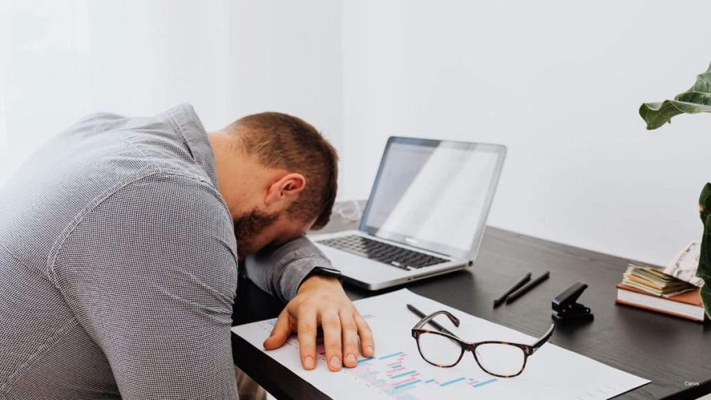 Burnout symptoms and recovery tips