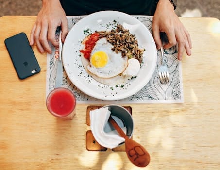 Healthy Morning Routine for Seniors | Science-Backed Habits That Add Strength, Energy, and Long Life 5 Tasty brunch with fried egg, mushrooms, tomatoes, and juice served indoors.
