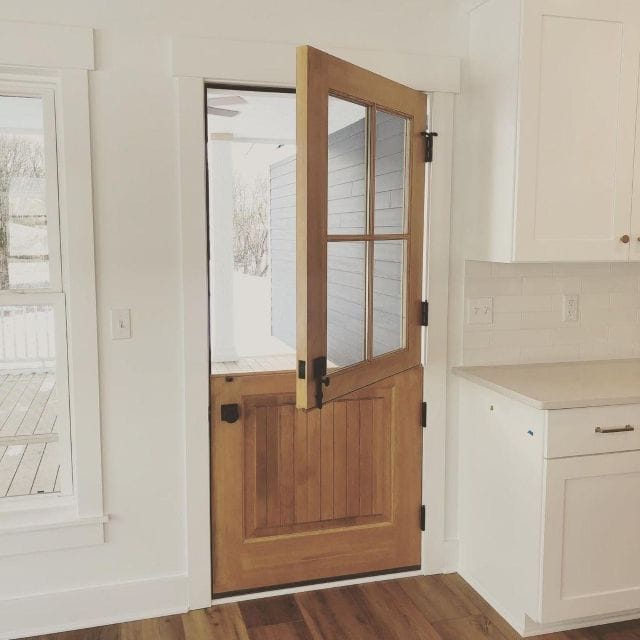 Types of Doors For Students Learning 6 Dutch Door